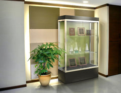 Ghent Waddell Edge 93 Lighted Freestanding Display Case (93LF)